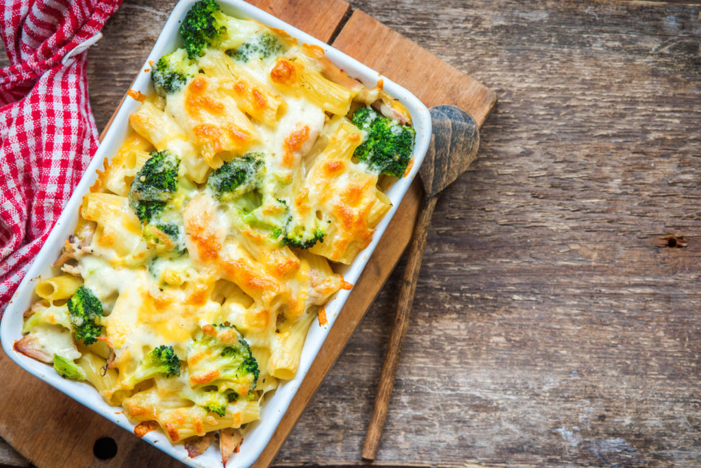healthy meals on a budget: pasta bake