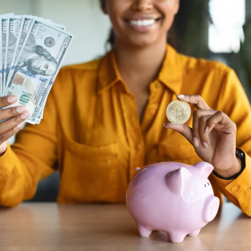 alt text: 30 day money challenge | Swoosh Finance