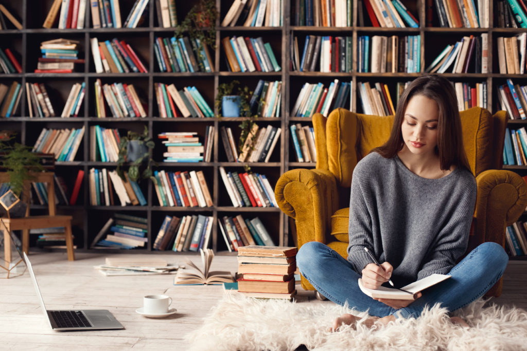 make extra cash by self-publishing a digital book