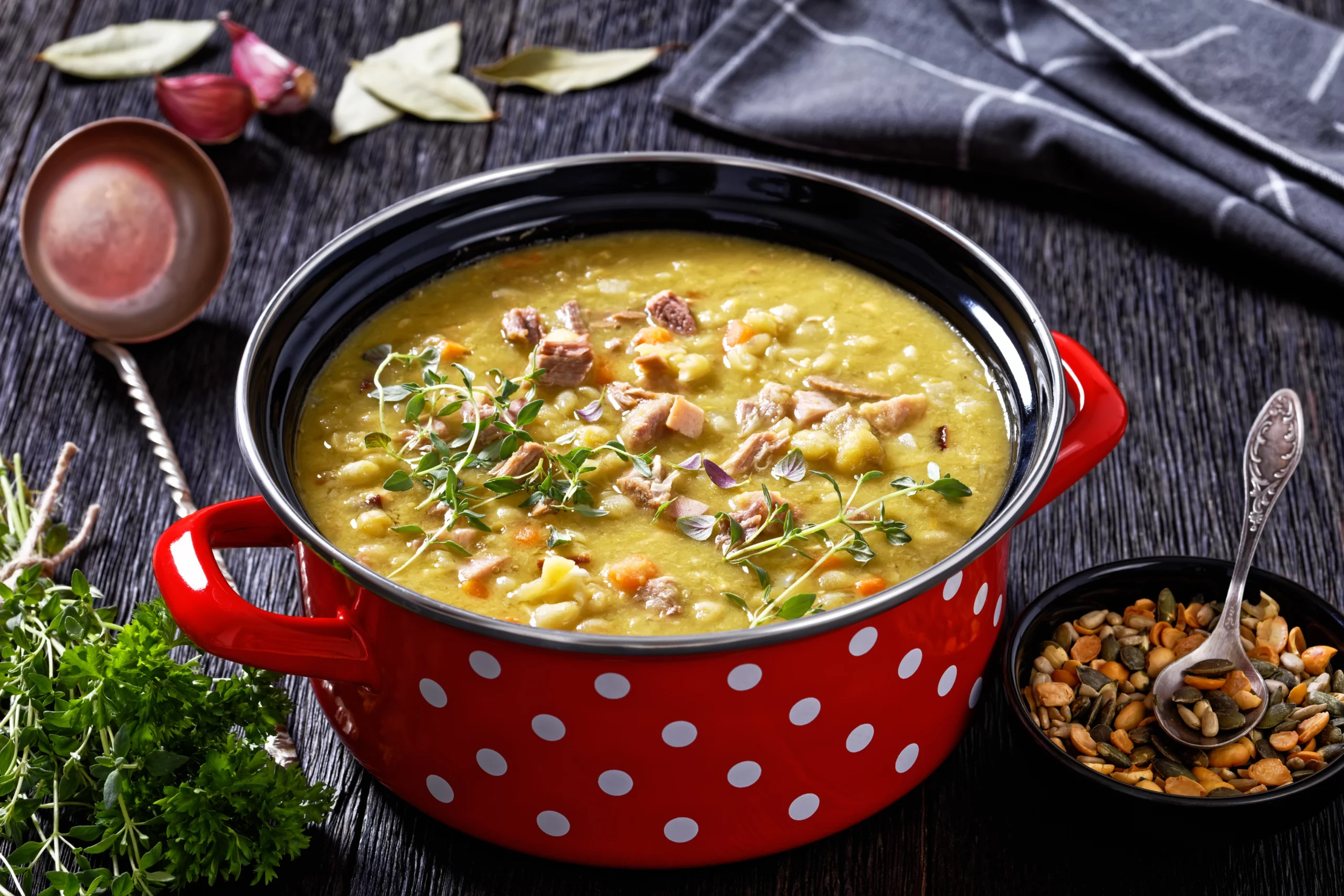 best slow cooker recipes: pea and ham soup | Swoosh Finance
