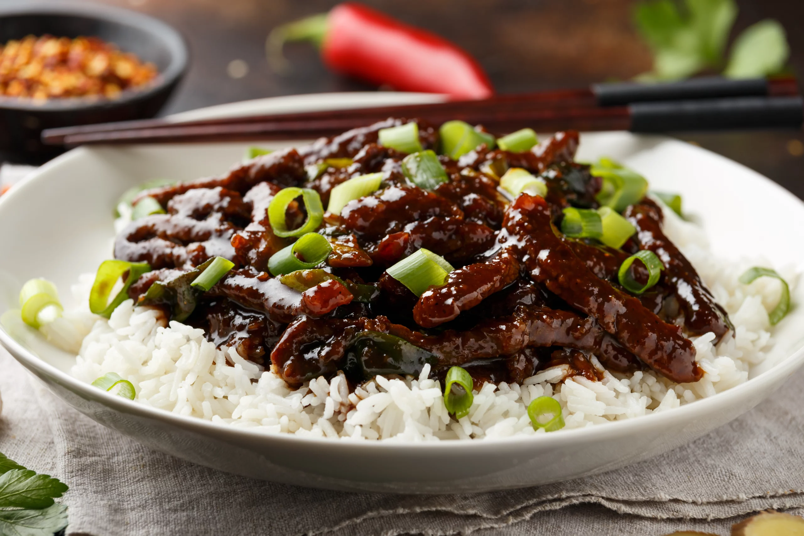 easy cheap dinners to cook; slow cooker mongolian beef | Swoosh Finance 