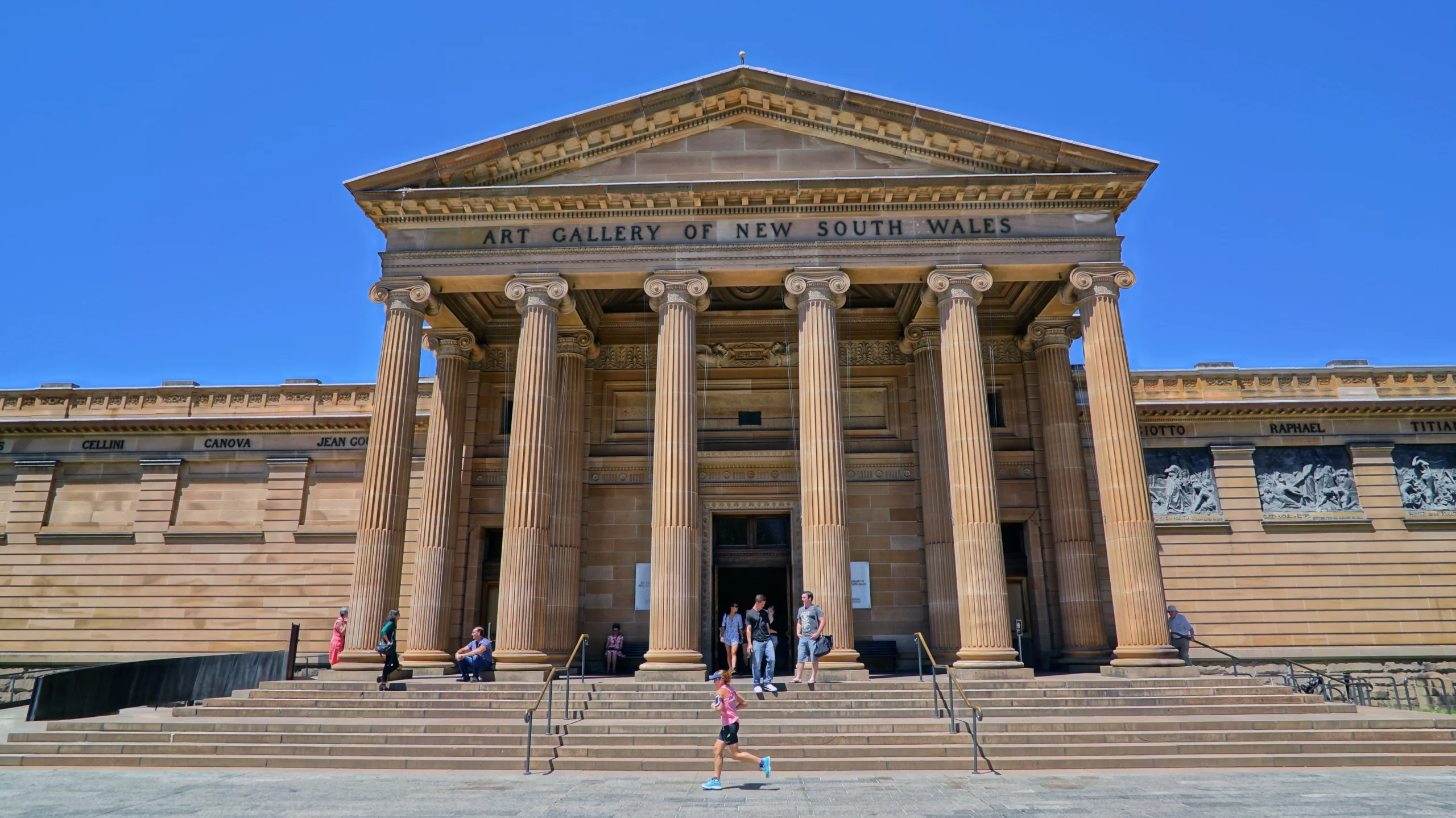 free things to do in Sydney; art gallery of new south wales | Swoosh Finance