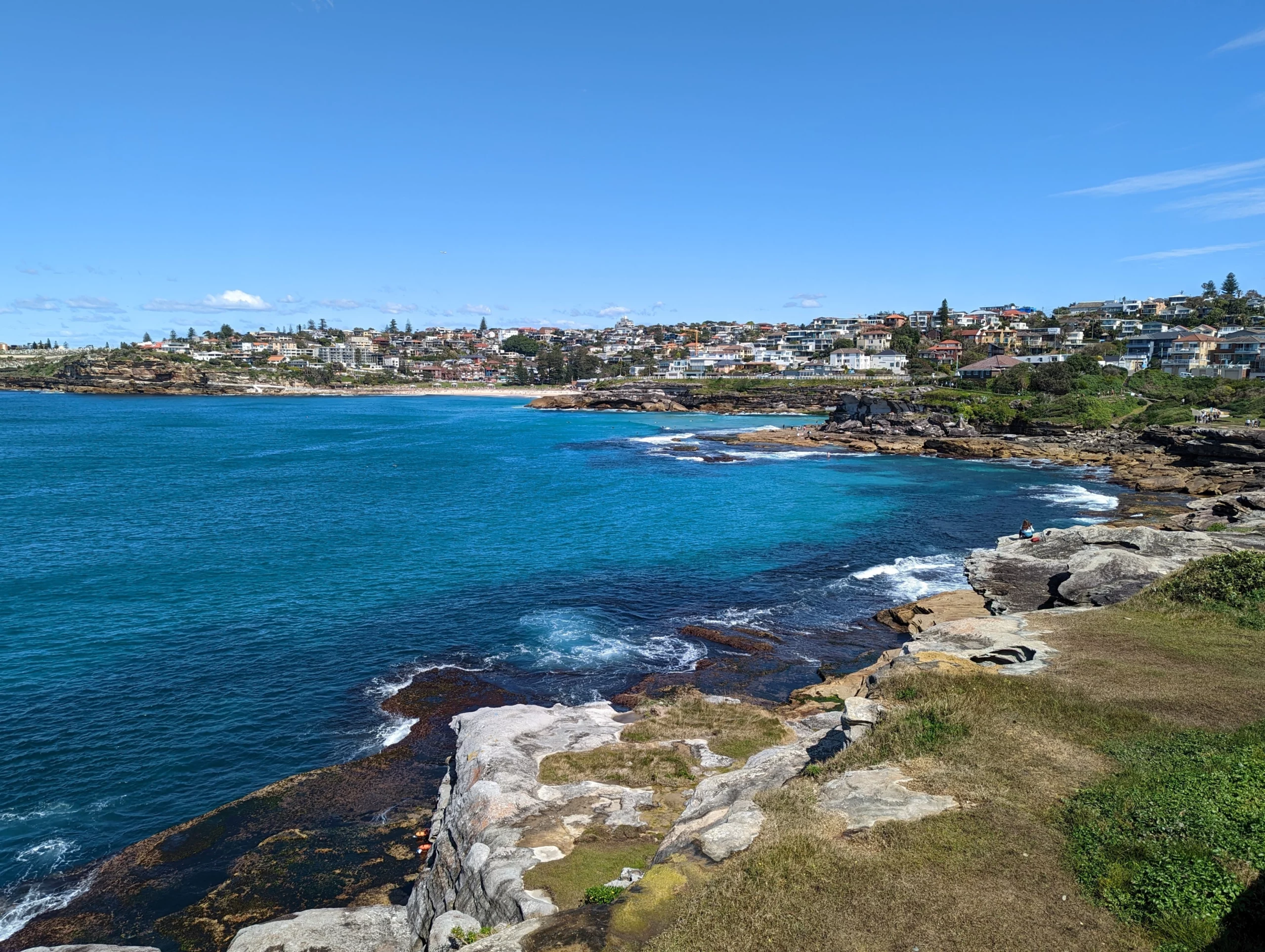 free things to do in Sydney; bondi and coogee | Swoosh Finance