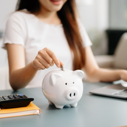 money hacks to save for next holiday | Swoosh Finance