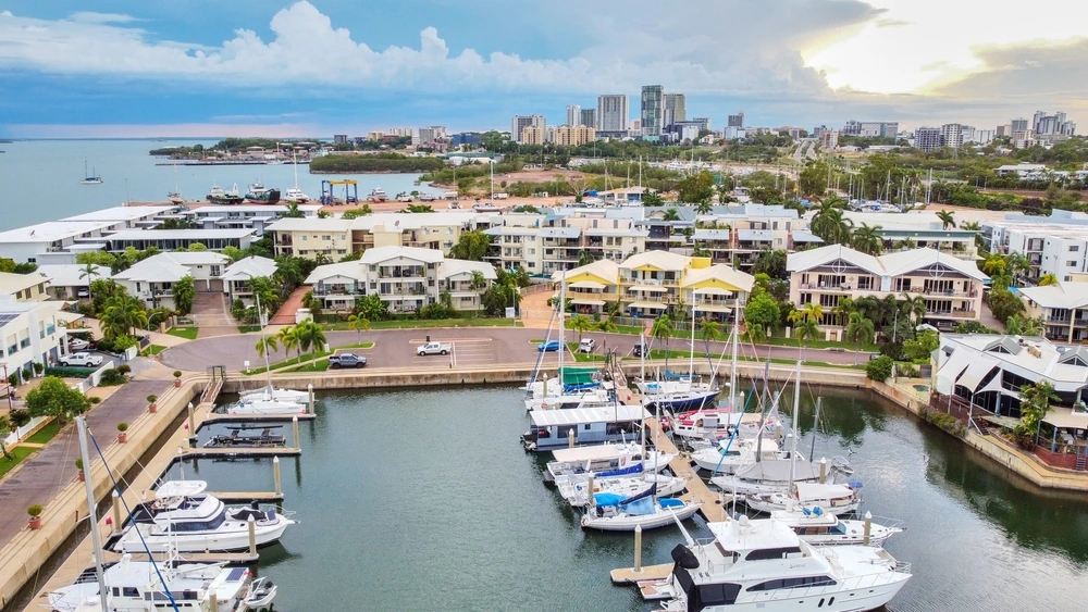 Harbour and unit blocks along Darwin City coast in the Northern Territory