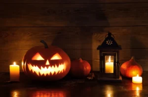 Candles to add a more spooky atmosphere
