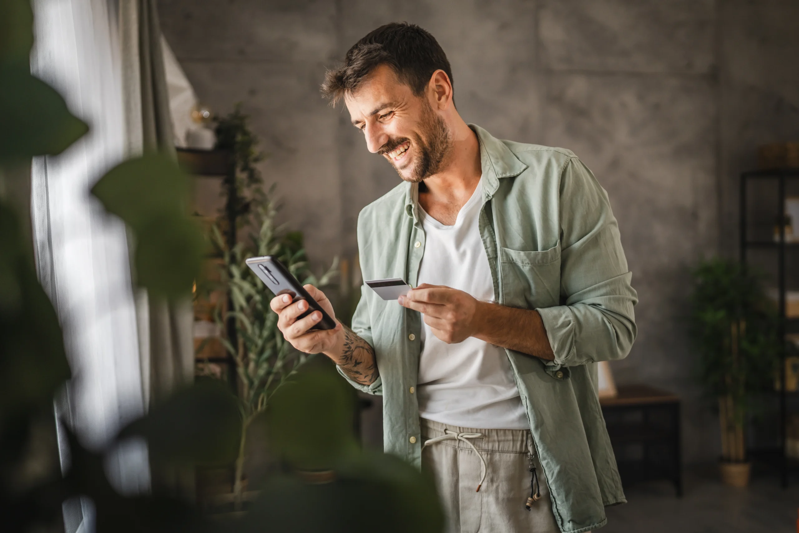 What are rewards cards | Swoosh Finance