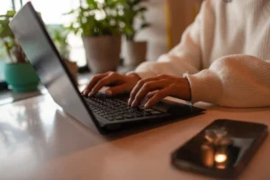 How to consolidate debt with bad credit: 6 step guide