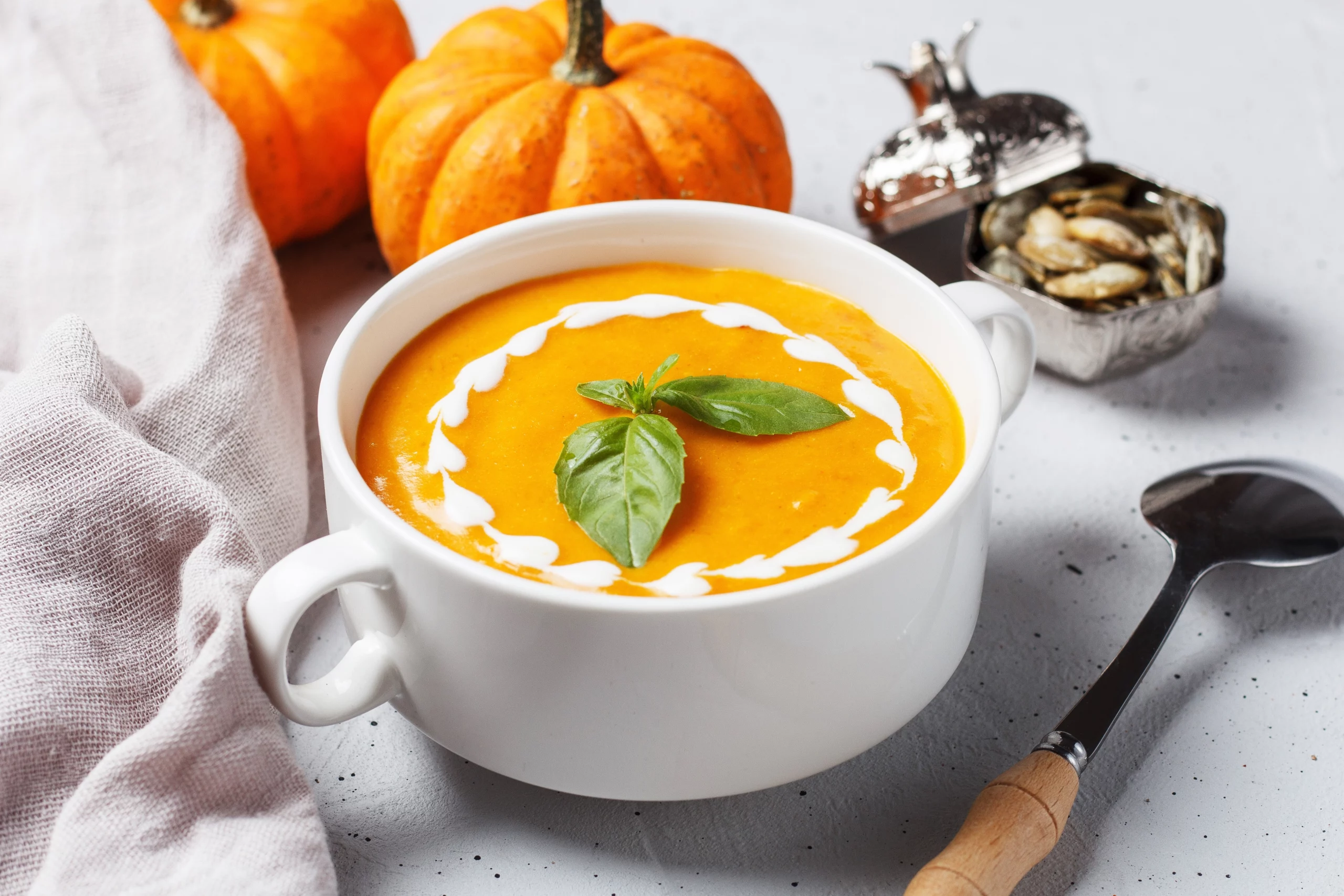 best slow cooker recipes: slow cooked pumpkin soup