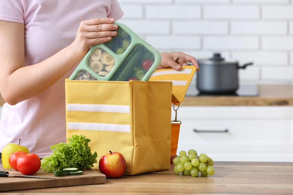 Packing snacks for a day out instead of buying meals | Swoosh Finance